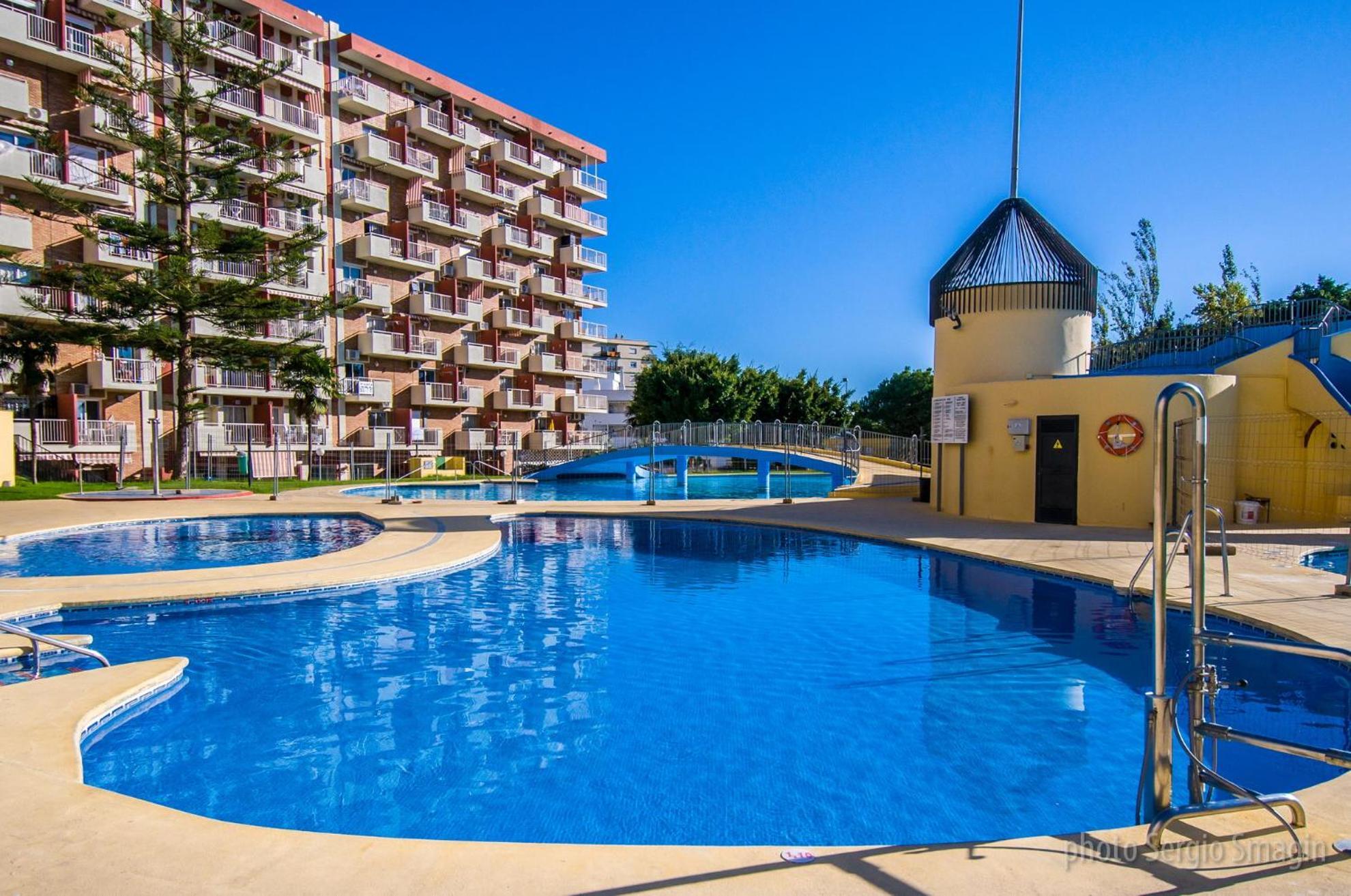 102 Jupiter Apartmentos - EXCELENTE CONEXIÓN WIFI- PISCINA ABIERTA Benalmádena Exterior foto